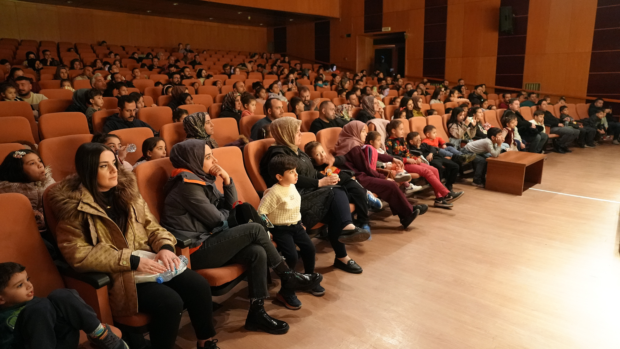 Çocuk Tiyatrosu (5) (2)-1