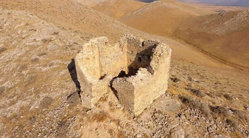 Elbistan Kiz Kalesi Kuzeybatidan