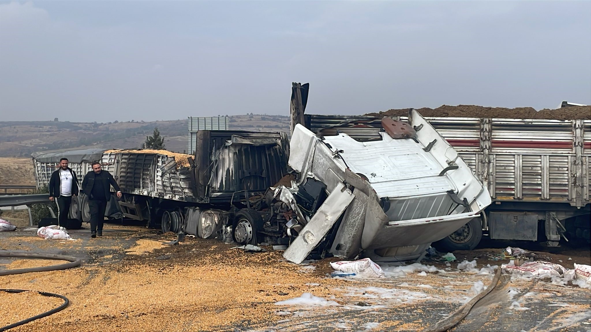 G A Z I A N T E P’ T E Z I N C I R L E M E K A Z A Y A K A R I S A N 3 1051908 312135