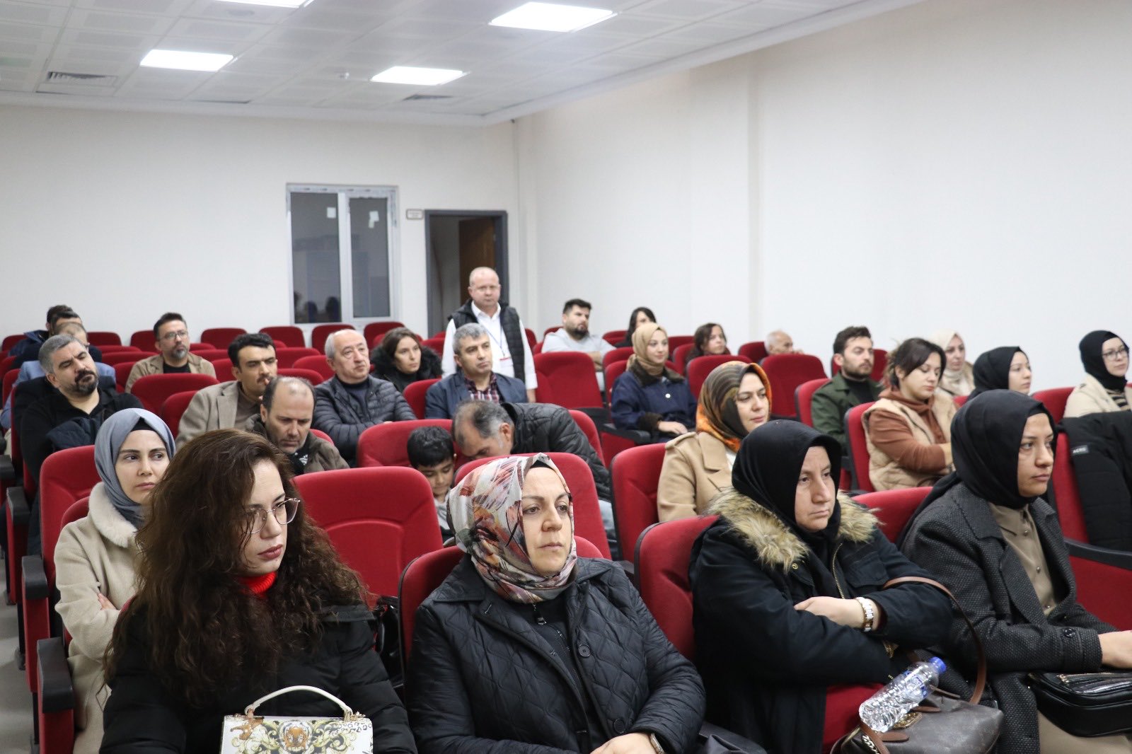 G7 Fevm D Ws A Iilm9