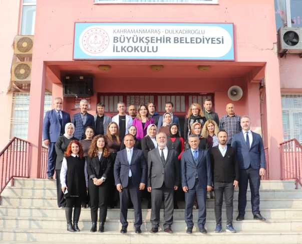 G7U8Lz S X U A E Zy0A