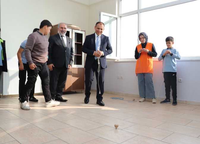 G7U8Lz X X E A Aki Sx