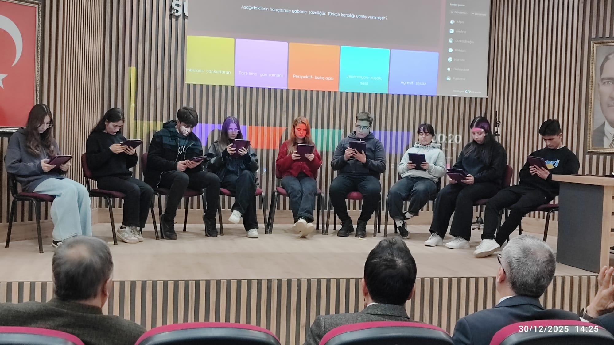 G9E Ub 3 W0 A A V8 O O