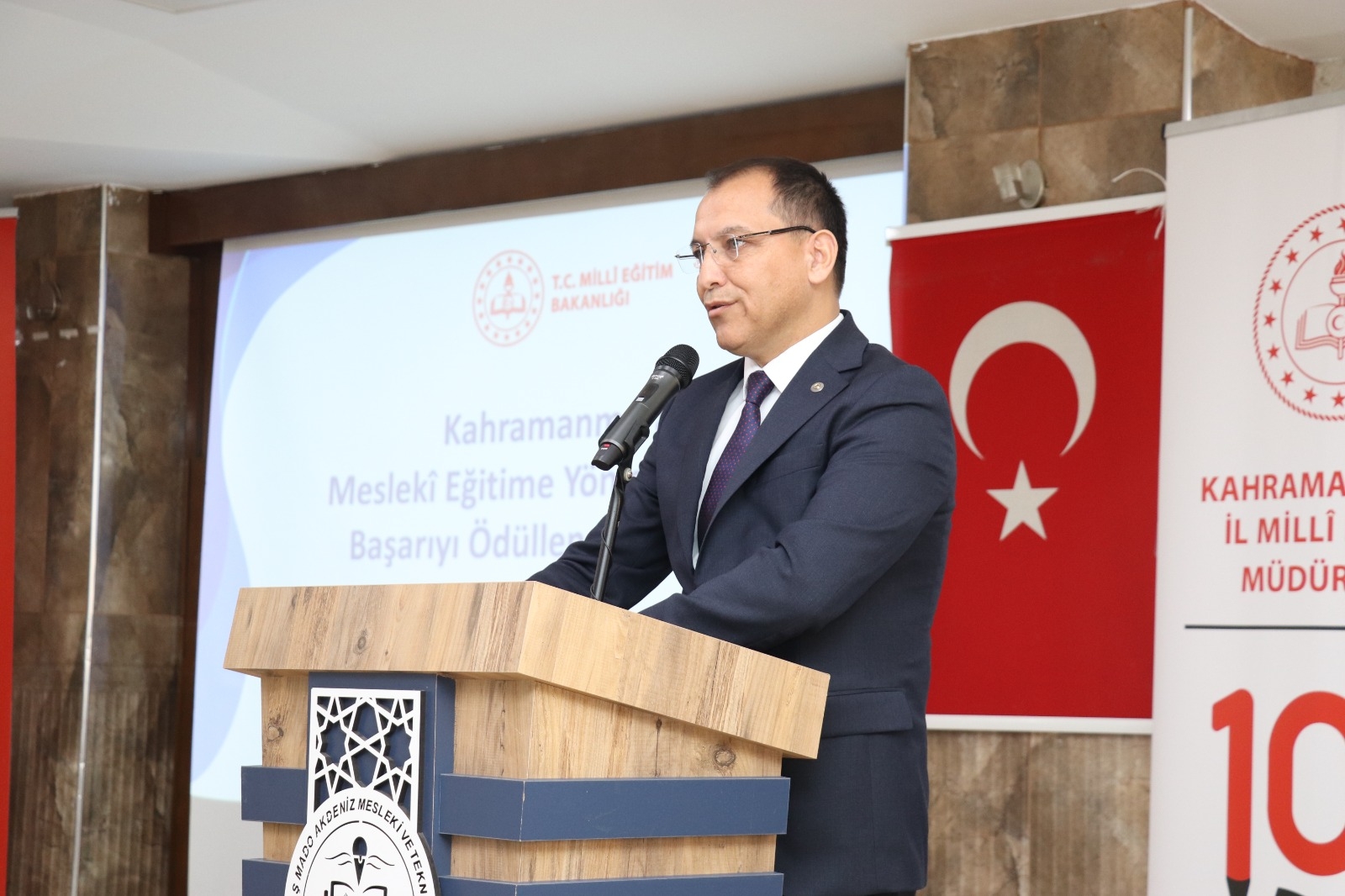 İl Millî Eğitim Müdürü Erhan Baydur-1