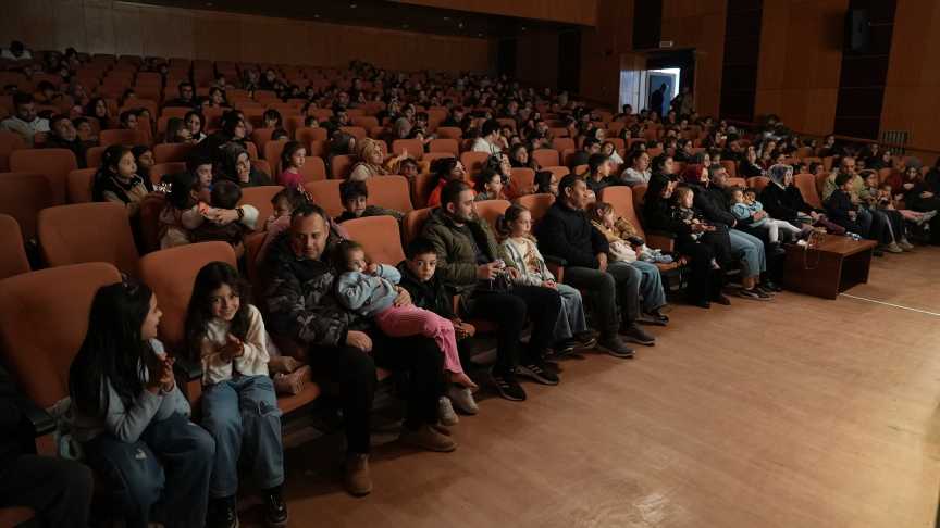 Çocuk Tiyatrosu (2) (3)