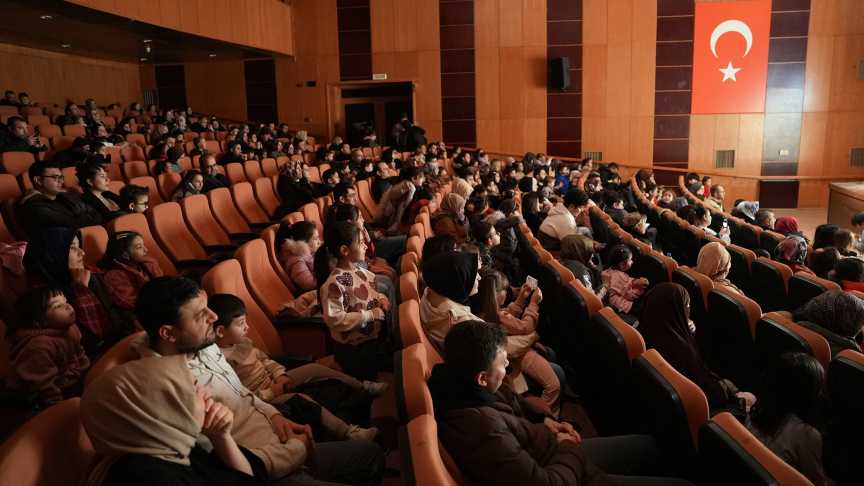 Çocuk Tiyatrosu (4) (4)-2