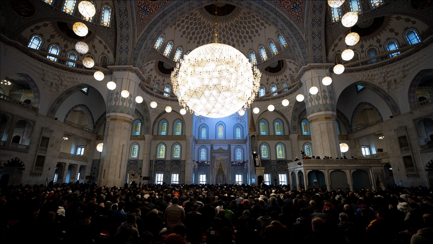 Thumbs B C B1Dd34F190Edb35450F90Daef60B8623