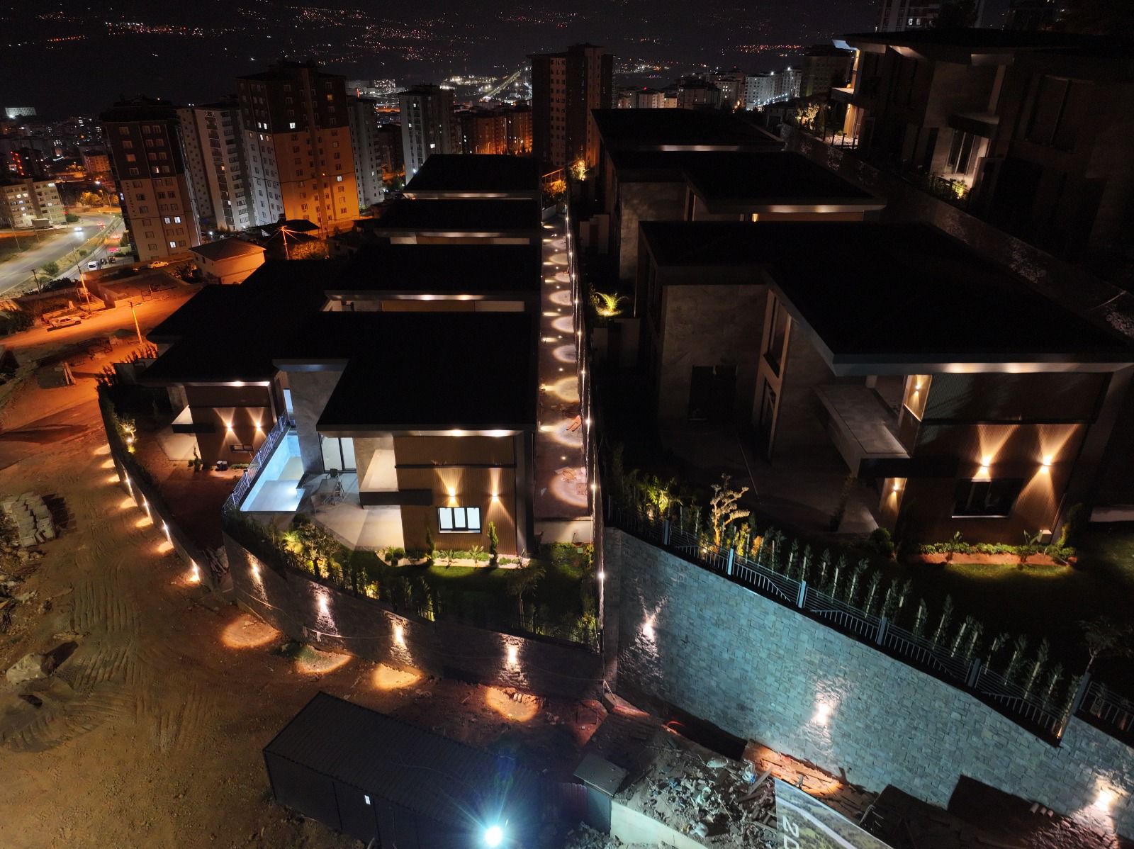 Whatsapp Image 2026 01 08 At 21.47.58 (4)