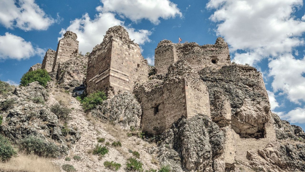 Kahramanmaraş’ın Dağlarında Yükselen Sır