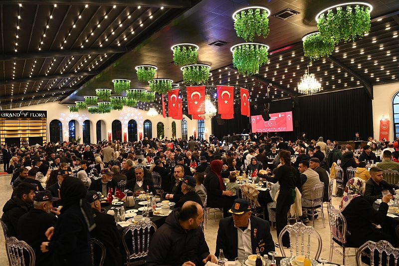 Büyük Aile Sofrası (5)