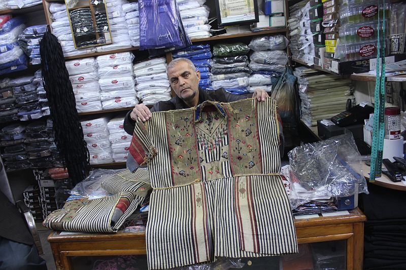 Asırlara Meydan Okuyan Yöresel Kıyafetler Satışa Sunuldu