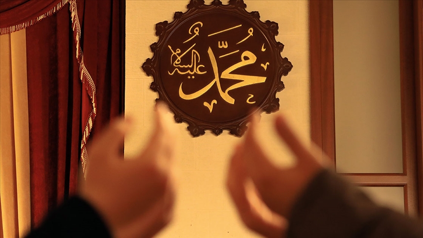 Thumbs B C F05291F8B4B70B56Bb71807Ab223Efee