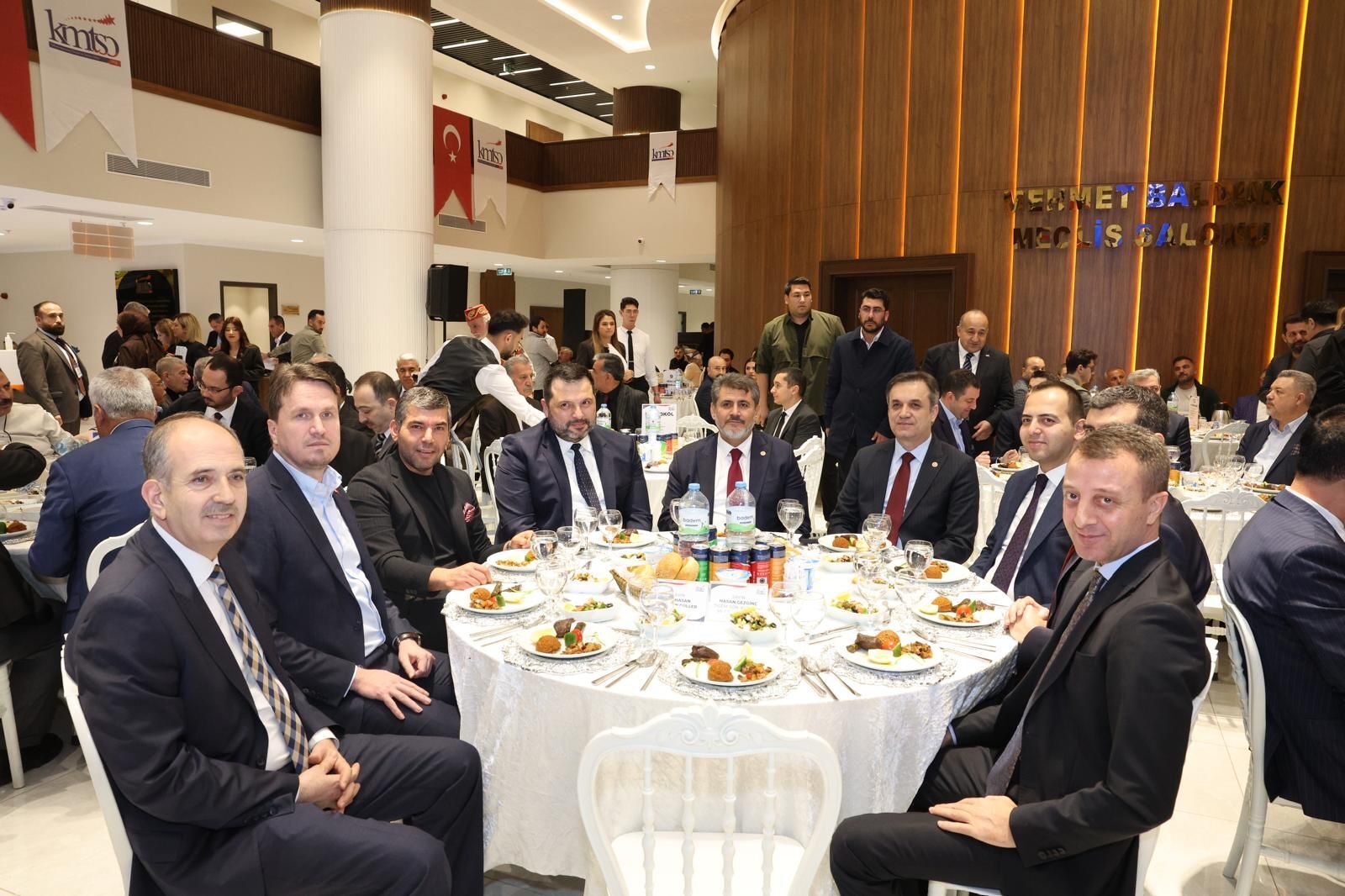 50008A40 C1B9 4D9C A535 1B68Ae1Bf0Ef