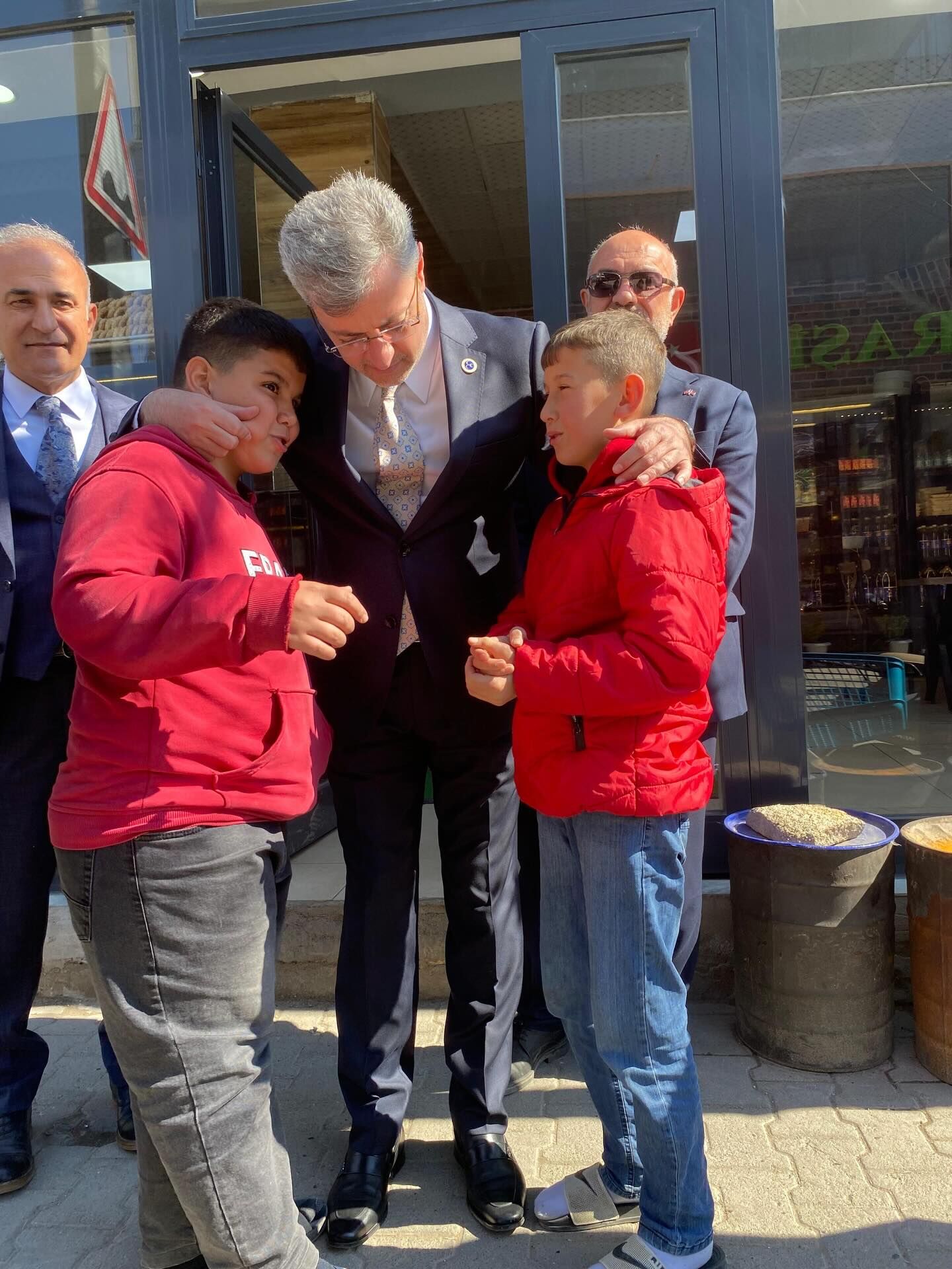 657730175 18313085020282339 8380777025181134816 N