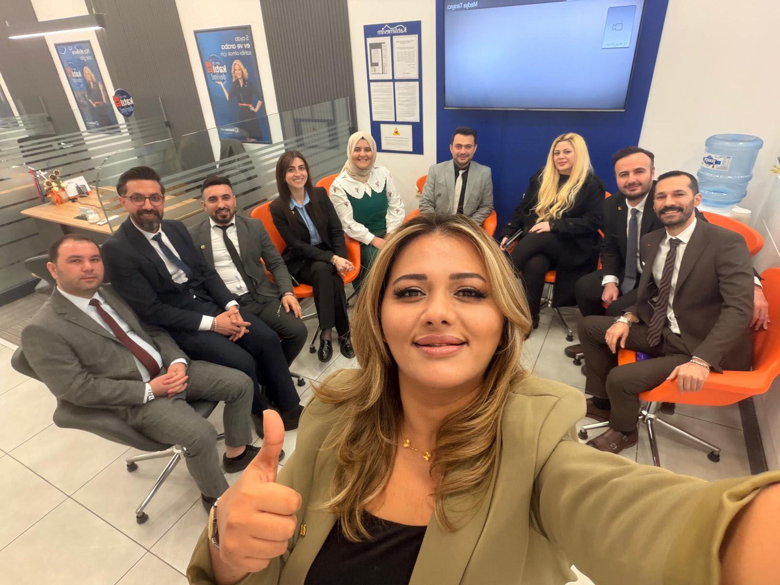 Aaabb03E 4E10 4Eab 9C85 299Bf79Ff225