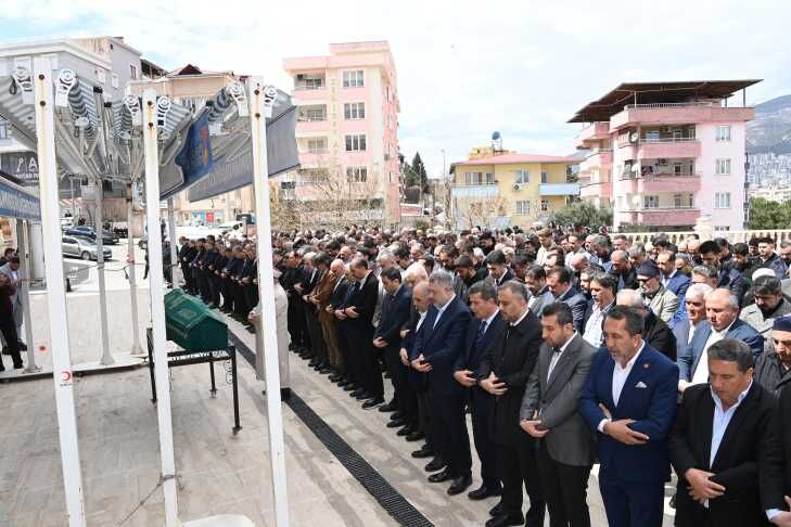 Cenaze Töreni (3) (2)