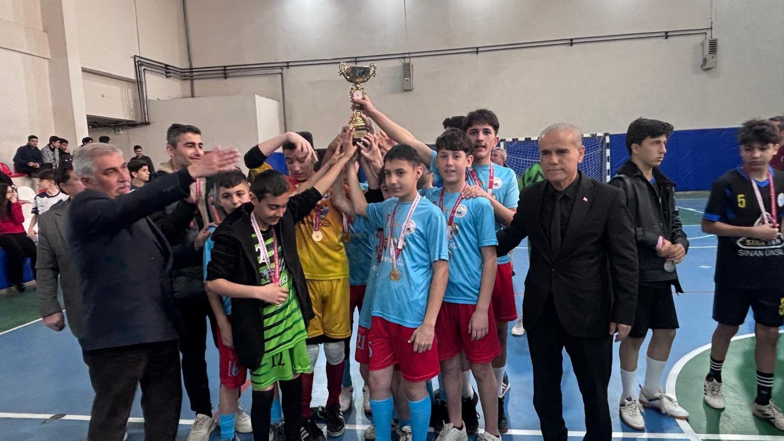 H Ckpt F A X E A Aeu Es