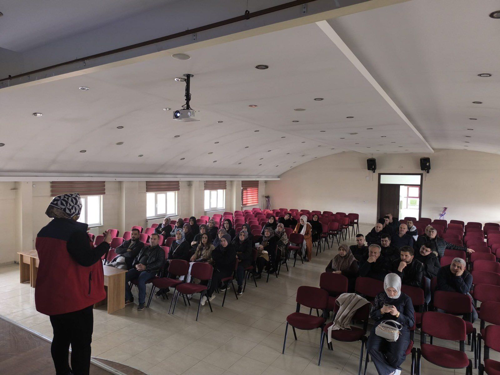 H E V L R4 Ws A Ancu I