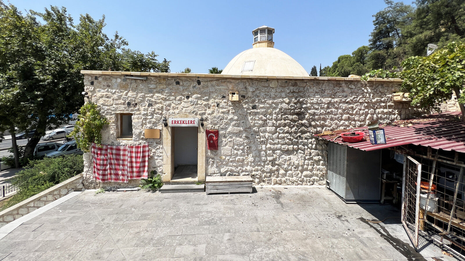 Tarihi Cukur Hamami 3-1