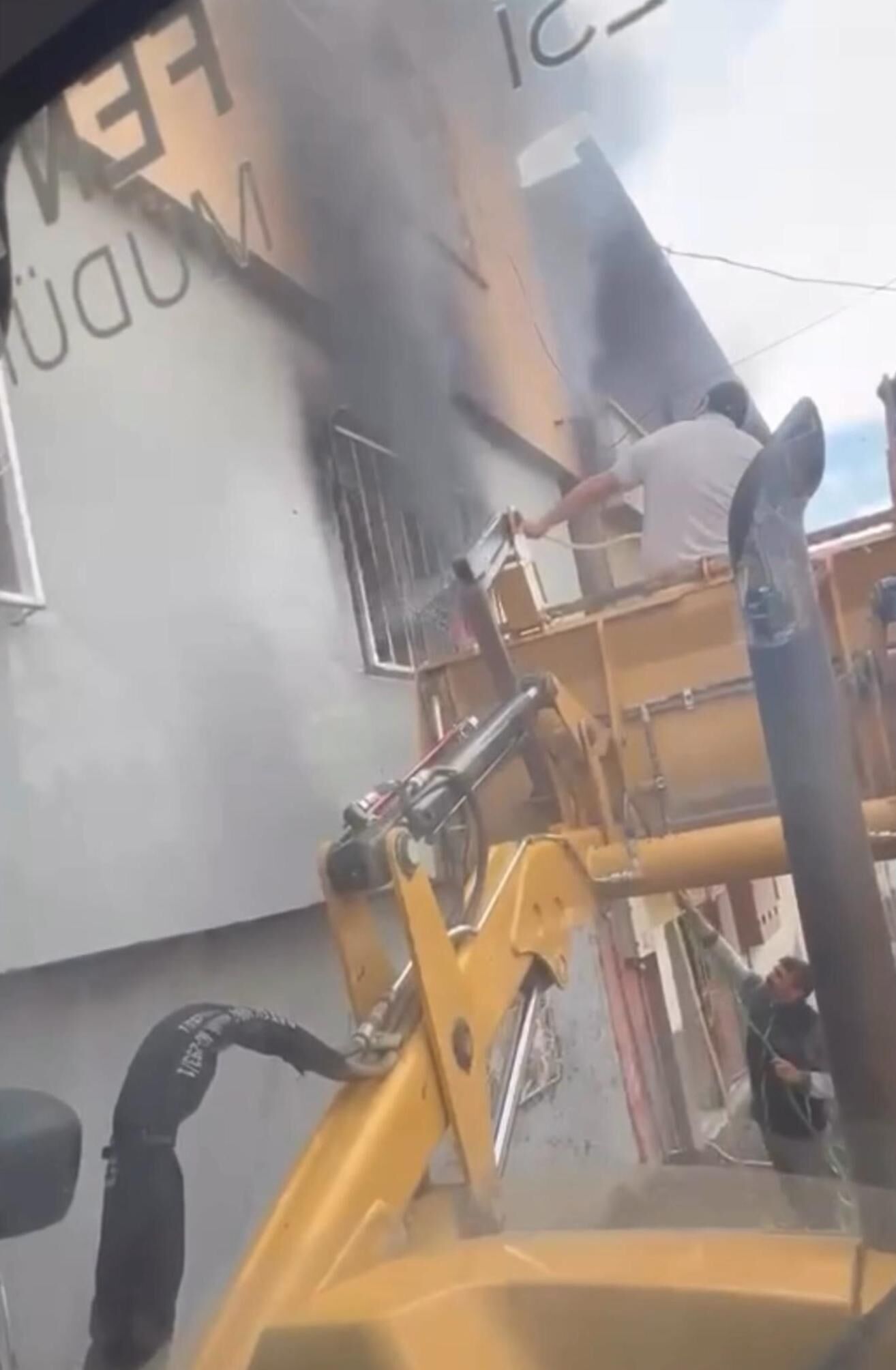 Whatsapp Image 2026 03 30 At 22.56.14