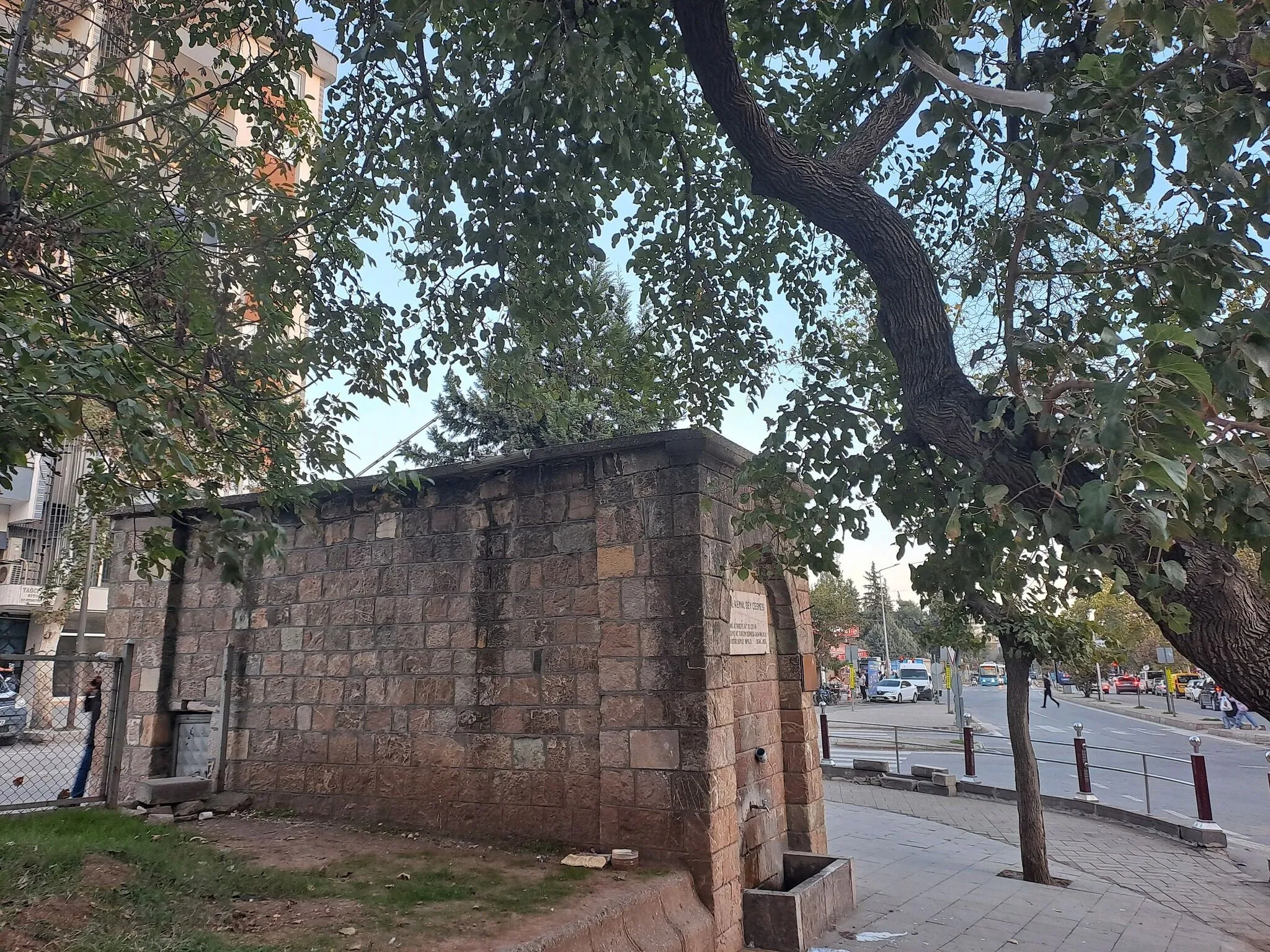 558084673 10163264780109699 2215376064065313671 N-1