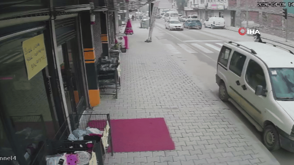 Kahramanmaraş'ta trafik kazası güvenlik kamerasında!