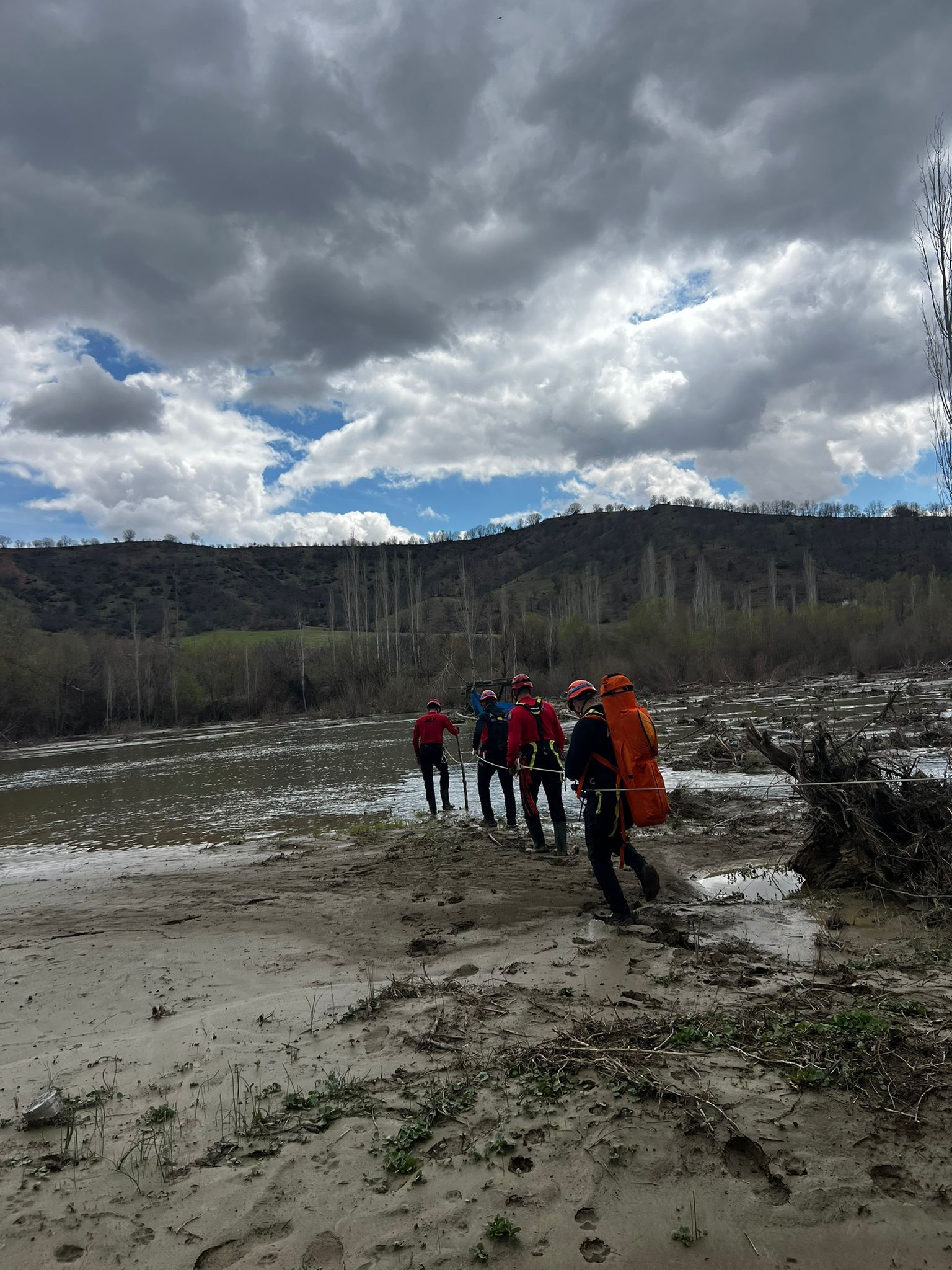 A A 20260401 40985451 40985450 K A H R A M A N M A R A S T A K A Y I P O L A R A K A R A N A N 81 Y A S I N D A K I A L Z H E I M E R H A S T A S I O L U B U L U N D U