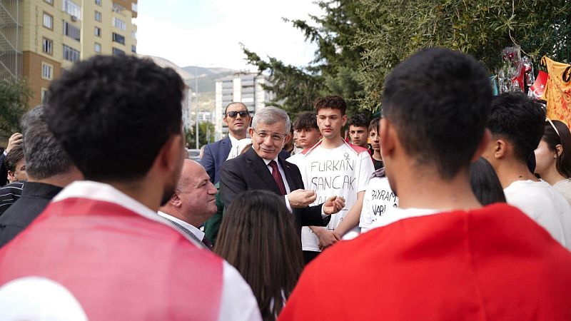 D A V U T O G L U K A H R A M A N M A R A S I N 9 O K U L U N A I S 1275704 379653