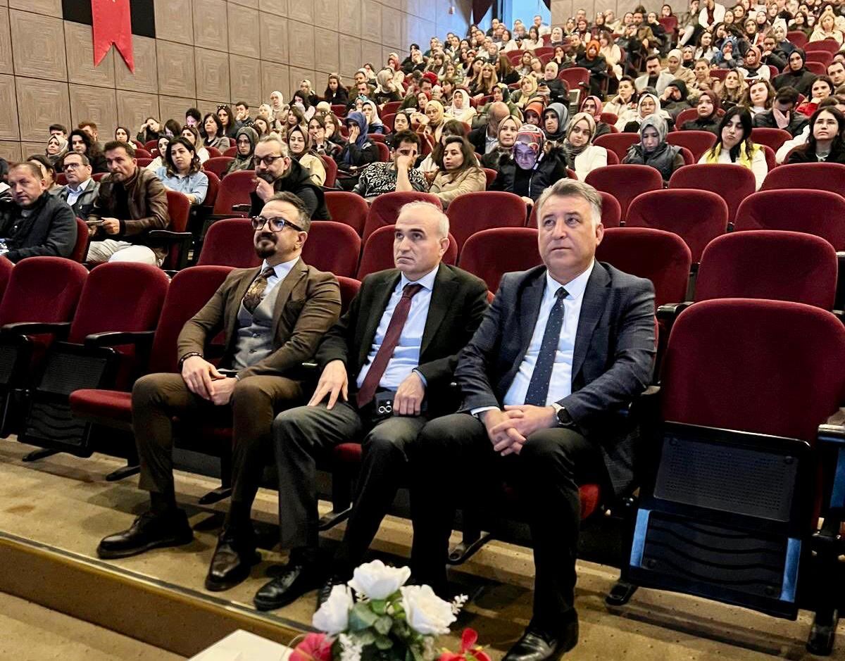 H E0 X N Cb E A Itp W