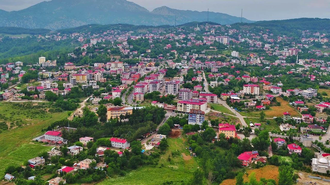 Kahramanmaraş’ın o ilçesi doğası ve tarihiyle büyülüyor