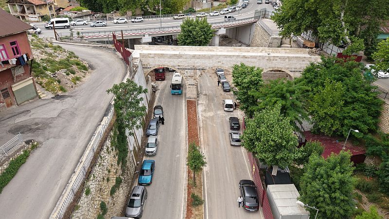 Kanlıdere Caddesi (1)