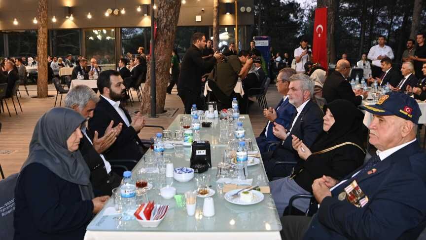 Şehit Aileleri Ve Gazilerle (5)