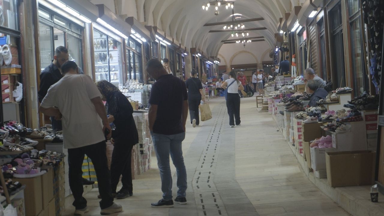 Ücretsi̇z (6)