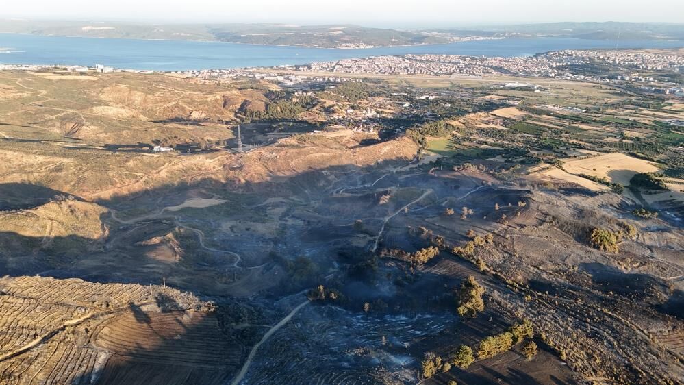 Çanakkale’deki Yangında Yanan Alanlar Dron Ile Görüntülendi (2)