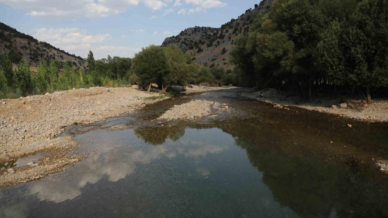 Kahramanmaraş'tan doğuyor, sularını Basra Körfezi'ne ulaştırıyor