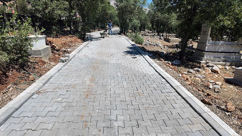Nurhak Mezarlık Düzenleme (2)