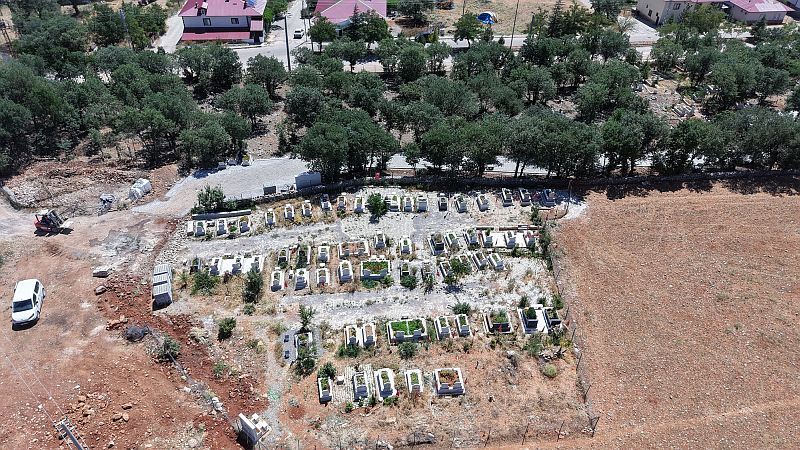 Nurhak Mezarlık Düzenleme (7)