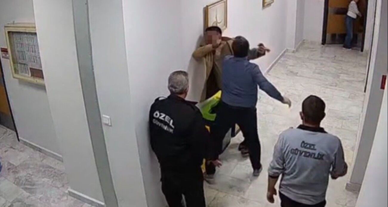 Personeli Darbeden Hastane Müdürü Açığa Alındı