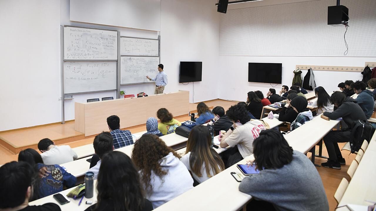 Kahramanmaraş’ta Bazı Yüksekokul ve Fakülteler Kapatılıyor