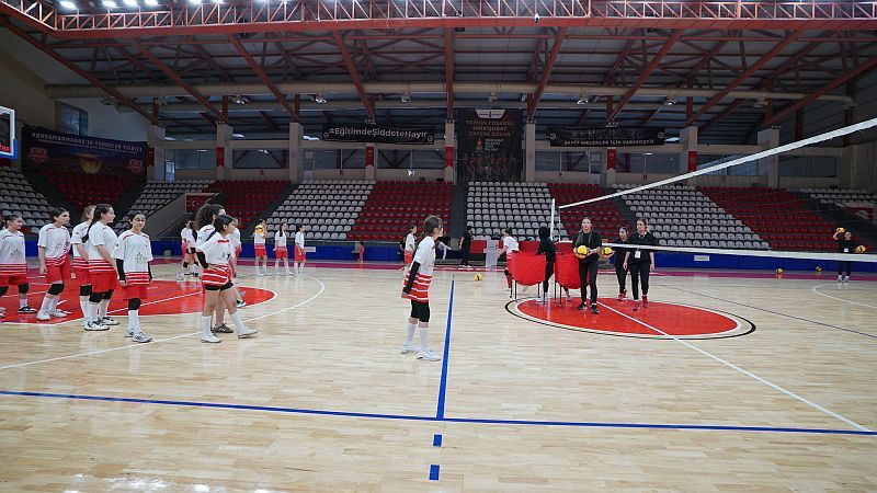 Voleybol Seçmeleri (12)