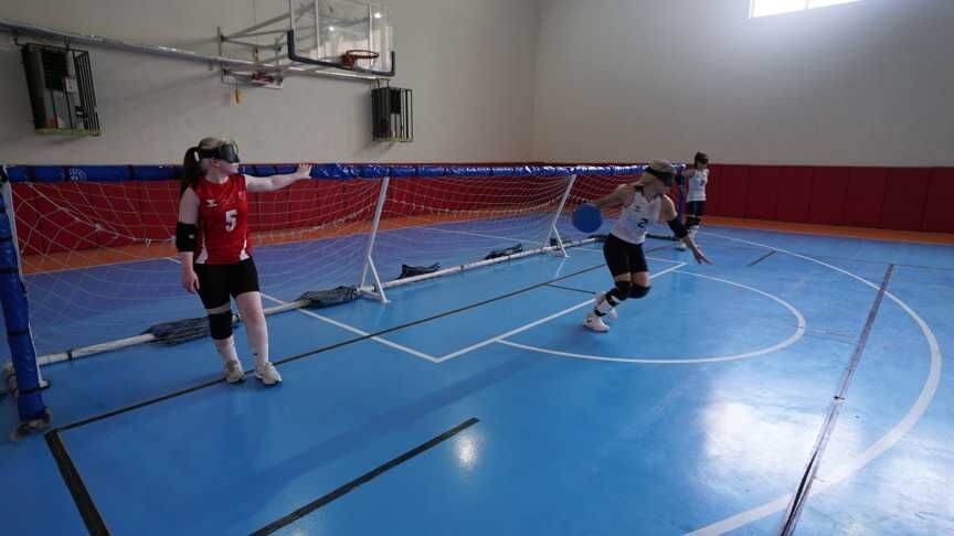 Kadin Goalball Takimi1