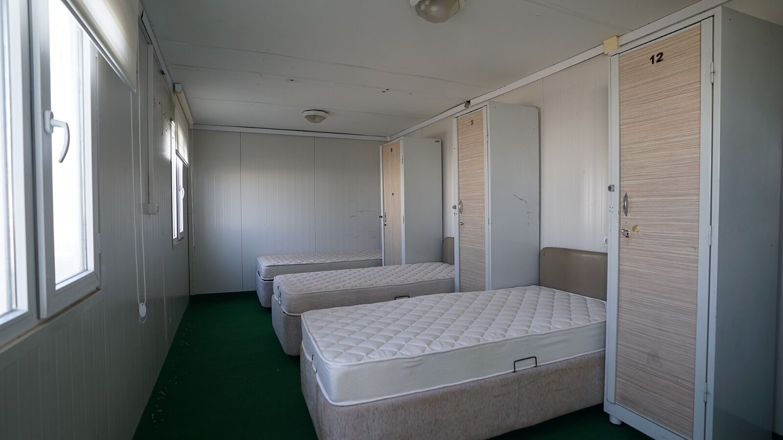 3-722