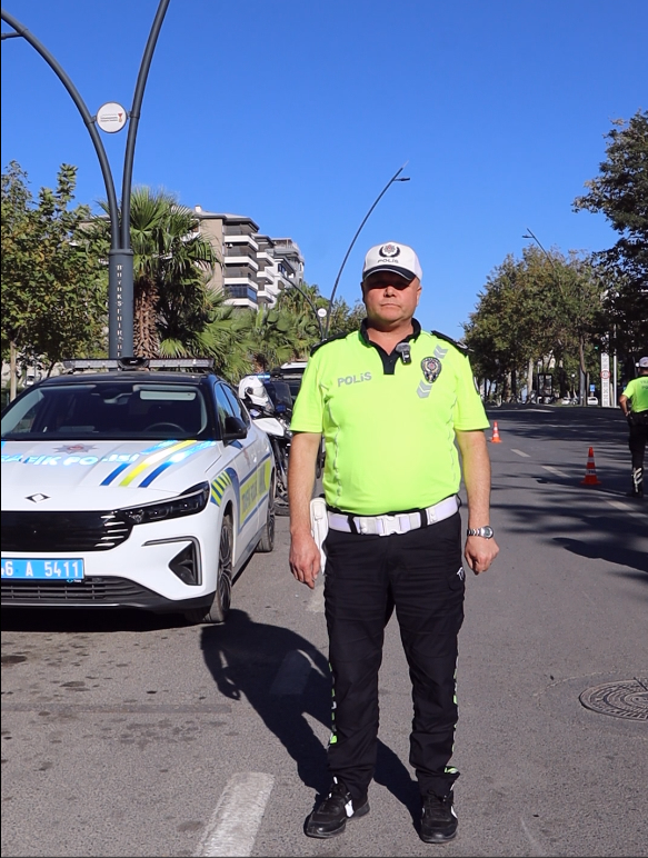 Trafik Denetleme Şube Müdürü Emniyet Amiri Mustafa Gök