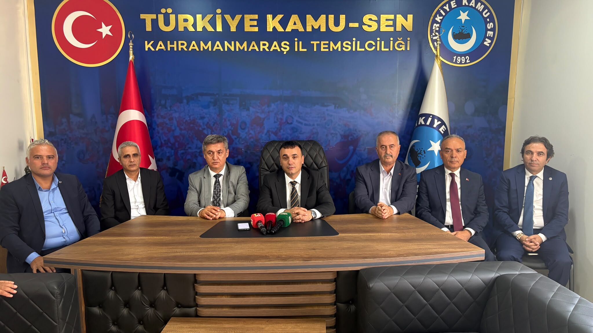 Türk Eğitim-Sen’den çağrı: Öğretmenlerin cezalarını yeniden gözden geçirin