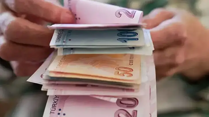 En düşük emekli maaşı için yeni düzenleme hazırlığı
