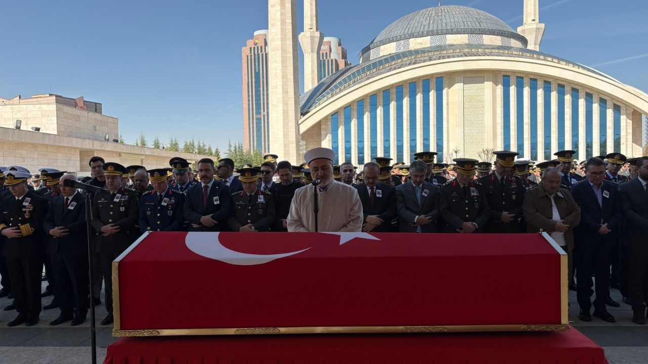 Ece Dokunmayın 2026 10 25T153048.525