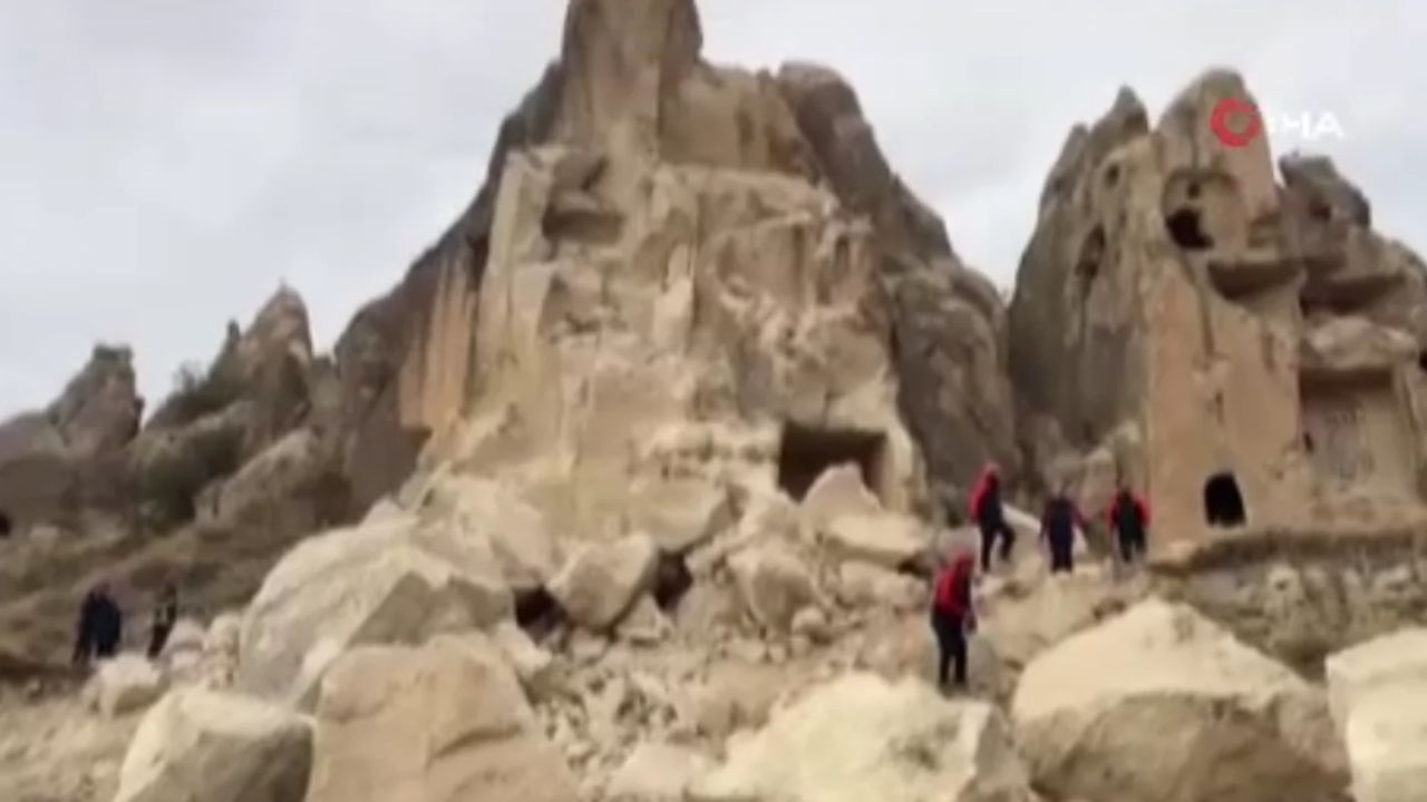 Nevşehir’de Peribacası Yıkıldı Ölü Ve Yaralılar Var