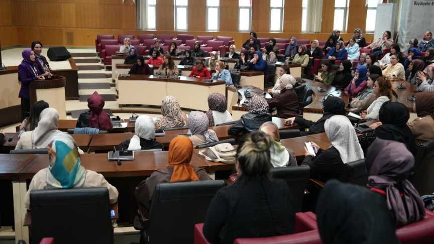 Kahraman Kadin Pazar Yeri13